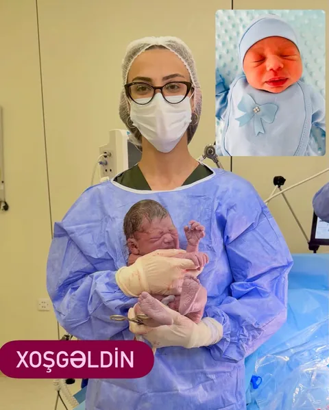 Dr. Günay Rzayeva doğuşdan dərhal sonra yeni doğulmuş körpə ilə